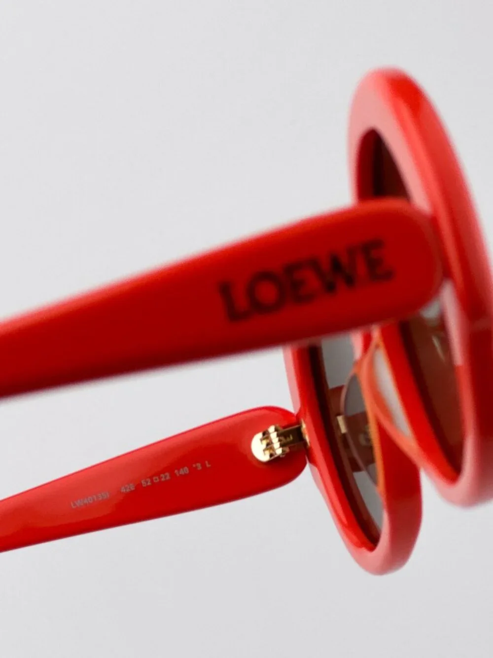 LOEWE LW40135I 42E SHINY ORANGE ROUND SUNGLASSES